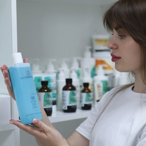 Beauty product 14 600x600