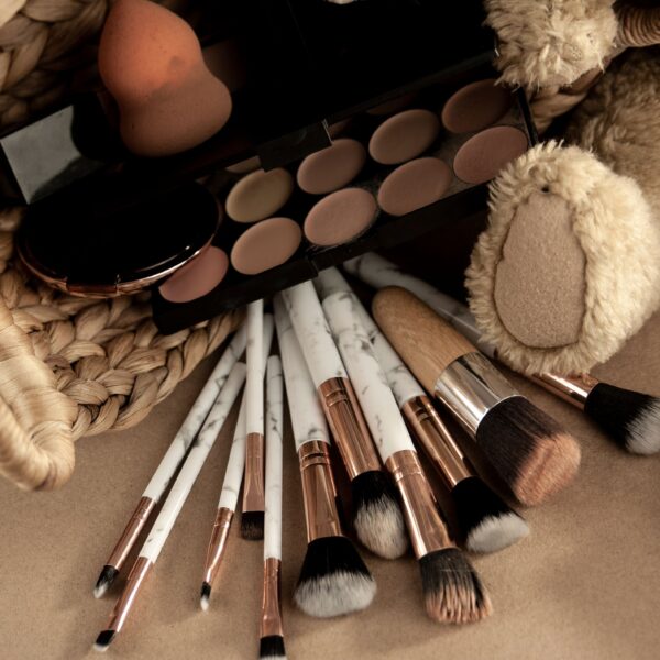 Beauty product 9 600x600